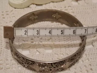 Brazalete estilo antiguo plateado