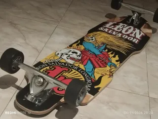 Longboard Leon Salvador
