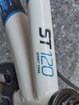 Bici MTB Rockrider ST 120 20" età 8-11 anni