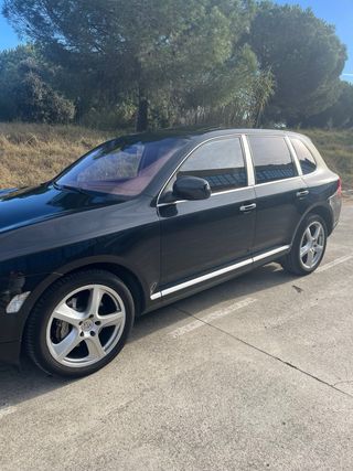 Porsche Cayenne 2005