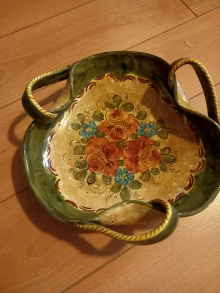 Frutero decorado con flores porcelanas