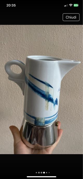 Caffettiera in ceramica decorata