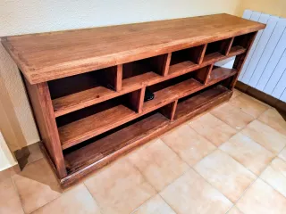Mueble de salón de madera