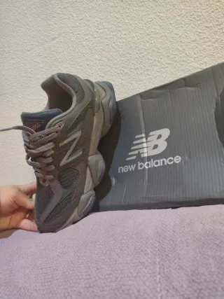 New Balance 9060 Gris