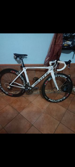 Bicicleta Scott Sram Red