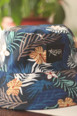 Sombrero reversible negro