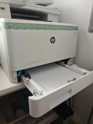 Impresora HP Color LaserJet Pro MFP M477fdn
