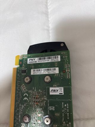 Tarjeta Gráfica NVIDIA Quadro 2GB