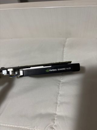 Tarjeta Gráfica NVIDIA Quadro 2GB