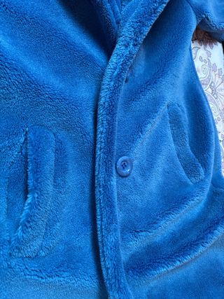 Cappotto lungo azzurro effetto pelliccia