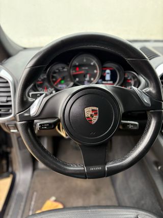 Porsche Cayenne 2012