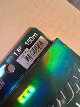 Señuelos de pesca y trenzado