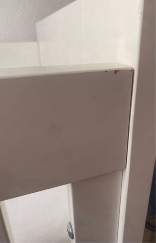 Cuna de bebé blanca