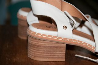 Sandalias Pikolinos Beige Mujer Talla 40