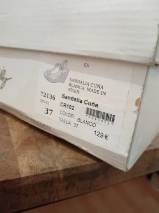 Cuñas Charo Ruiz puntilla blancas