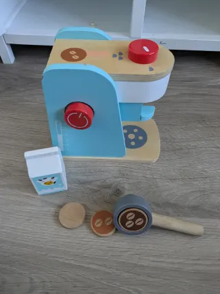 Cocinita de madera infantil