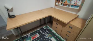 Escritorio juvenil madera y metal