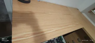 Escritorio juvenil madera y metal