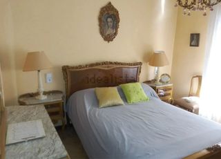 Habitación Matrimonio Antigua Madera y Mármol