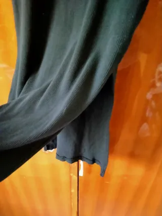 Vestido largo negro manga larga