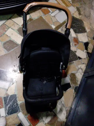 Carrito de paseo niño/niña asalvo