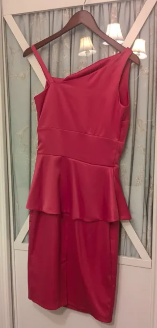 Vestido fiesta peplum asimétrico