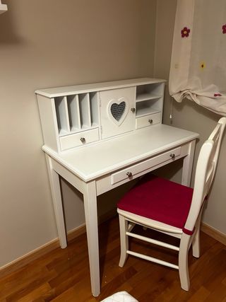 Escritorio infantil blanco madera Silla no incluid