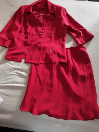 Traje Chaqueta y Falda