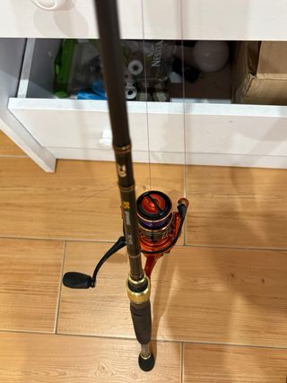 Tres cañas de pesca Todo por 50€, por unidad a 20€