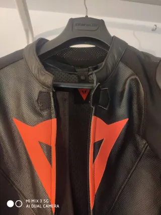 Mono Dainese Moto Piel Negro Rojo Blanco