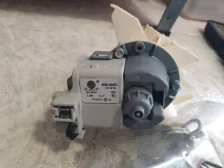 Bomba desagüe lavadora Hoover Otsein