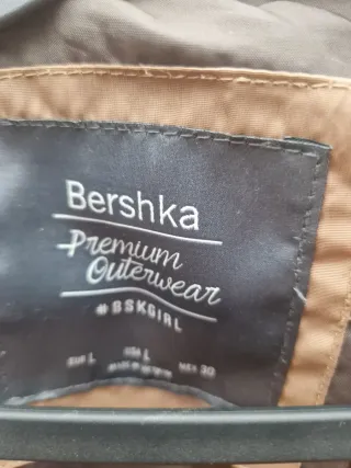 Cazadora Bershka Marrón Talla M
