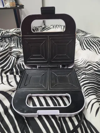 Sandwichera Saivod SW-23BC0 Blanca