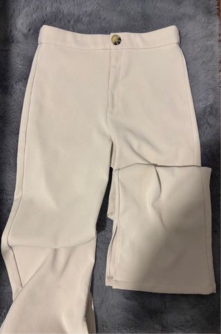 Pantalones beige de pana anchos (Un solo uso)