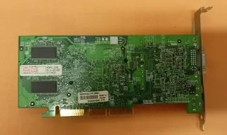 Tarjeta Gráfica Asus V9520 Magic/T