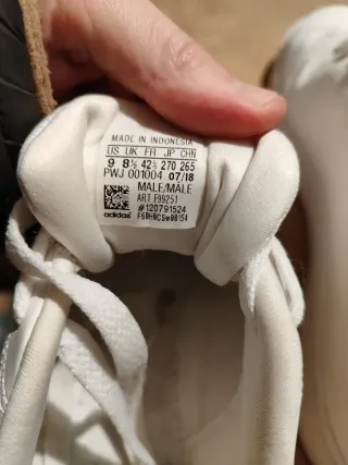 Zapatillas Adidas Blancas con muy poco uson