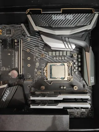 Placa Base MSI Z370 + CPU + 2x8GB RAM