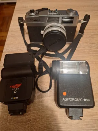 Fotocamera Canon Argento e Nero