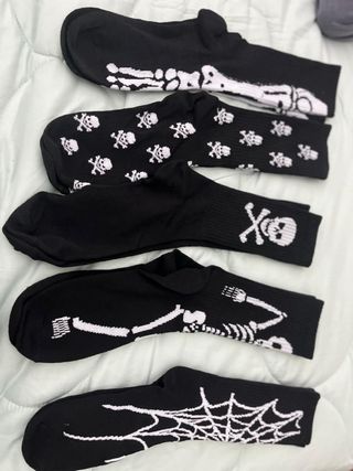 Camiseta Negra con Diseño de Guitarra