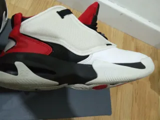 Zapatillas Jordan Flight Rojas y Blancas