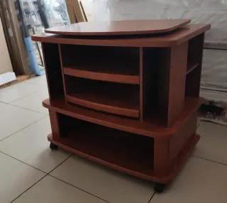 Mueble TV madera marrón