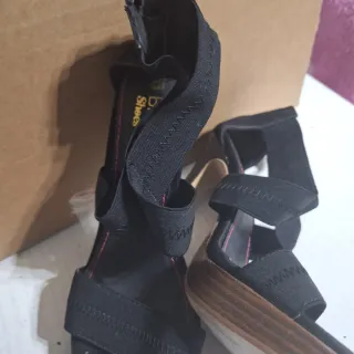 Tacones negros talla 36