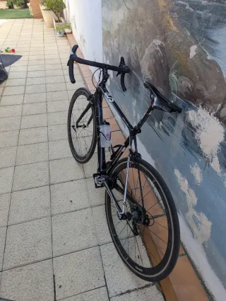 Cube HPC Litening SCR (CARBONO)