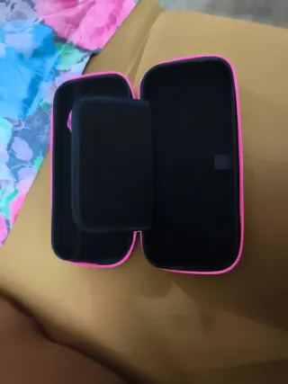 Custodia rosa per Nintendo Switch Lite