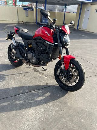 Ducati Monster 937 - Mayo 2021