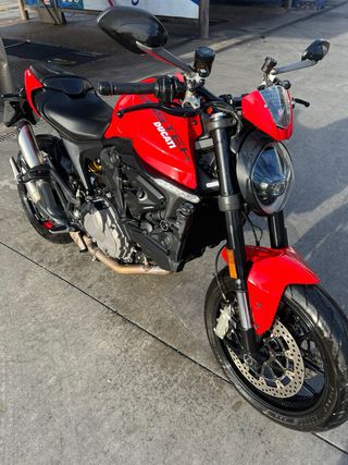 Ducati Monster 937 - Mayo 2021