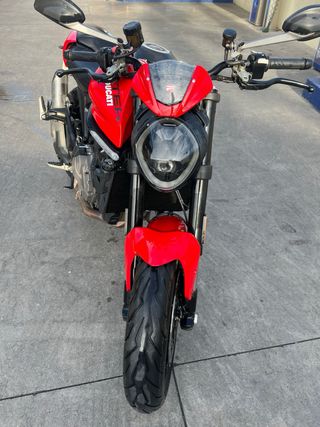 Ducati Monster 937 - Mayo 2021