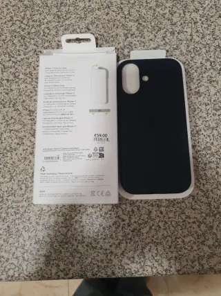 Funda iPhone 17 Silicona Negra