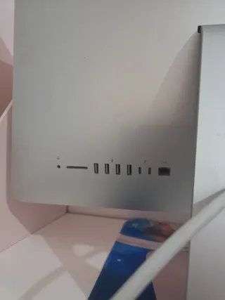 Apple iMac (pantalla dañada)