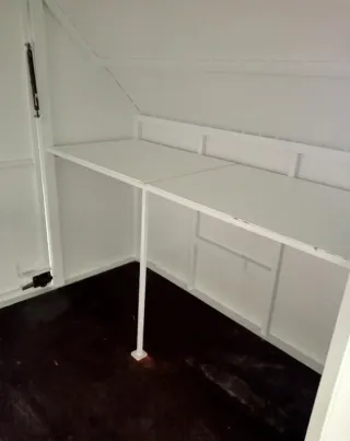 Remolque cerrado gris